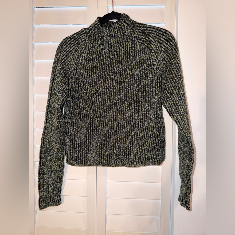 lululemon athletica Black and Cream Turtleneck Sweater